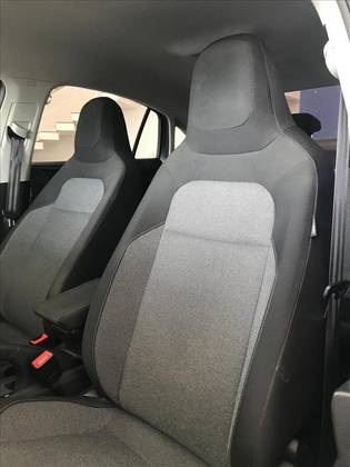 VOLKSWAGEN VIRTUS 1.0 170 TSI AUTOMÁTICO